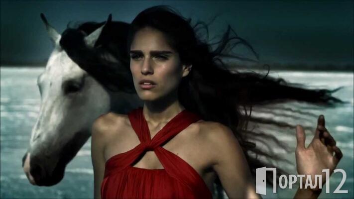 Azam Ali - screen from Ocean video